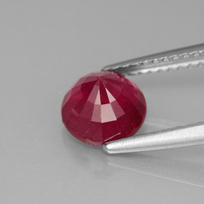 Rubis rouge naturelle coupe roude, 1,87 ct, VS-SI