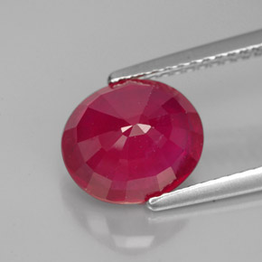 Rubis rouge naturelle coupe ovale, 3,27 ct, VS-SI