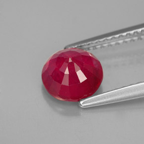Rubis rouge naturelle coupe roude, 1,69 ct, VS-SI