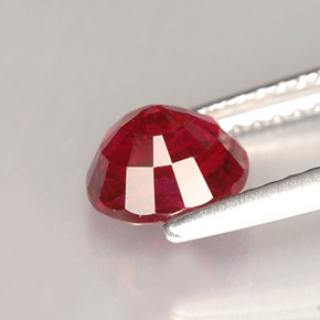 Rubis rouge naturelle coupe roude, 1,48 ct, VS-SI