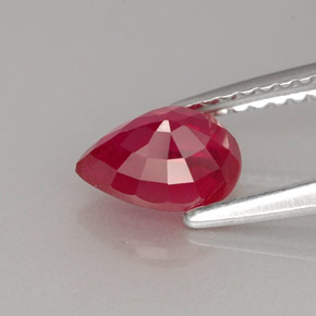 Rubis rouge naturelle en forme de poire, 1,13 ct, VS-SI