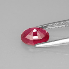 Rubis rouge naturelle coupe ovale, 1,13 ct, VS-SI