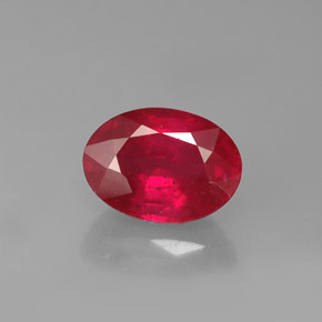 Rubis rouge naturelle coupe ovale, 1,17 ct, VS-SI