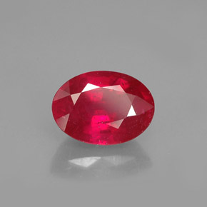 Rubis rouge naturelle coupe ovale, 1,17 ct, VS-SI