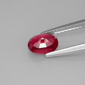 Rubis rouge naturelle coupe ovale, 1,14 ct, VS-SI