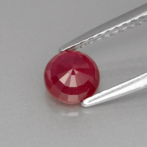 Rubis rouge naturelle coupe roude, 0,81 ct, VS-SI