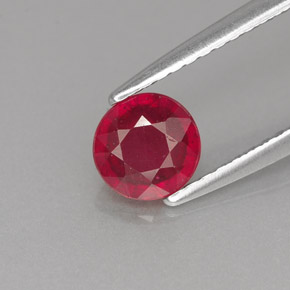 Rubis rouge naturelle coupe roude, 0,89 ct, VS-SI