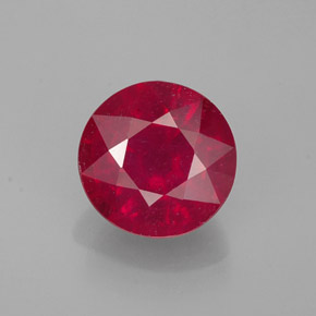 Rubis rouge naturelle coupe roude, 1,56 ct, VS-SI