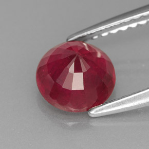 Rubis rouge naturelle coupe roude, 1,55 ct, VS-SI