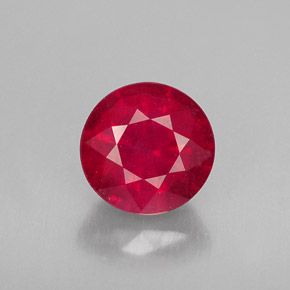 Rubis rouge naturelle coupe roude, 1,25 ct, VS-SI