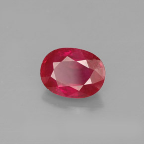 Rubis rouge naturelle coupe ovale, 1,90 ct, VS-SI