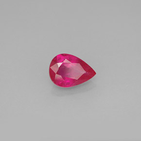 Rubis rouge naturelle en forme de poire, 0,90 ct, VS-SI