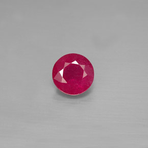 Rubis rouge naturelle coupe roude, 1,10 ct, SI