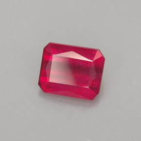 Rubis rouge naturelle taille émeraude, 1,29 ct, SI