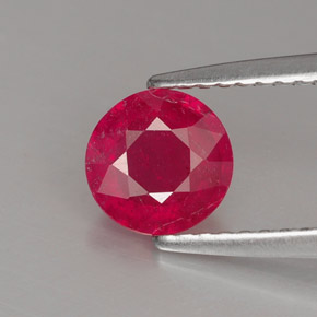 Rubis rouge naturelle coupe roude, 1,06 ct, VS-SI