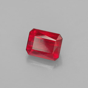 Rubis rouge naturelle taille émeraude, 1,54 ct, VS-SI