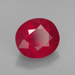 Rubis rouge naturelle coupe ovale, 1,94 ct, SI