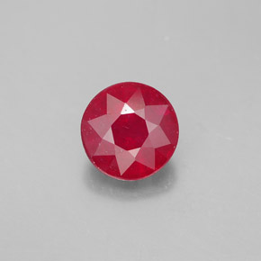 Rubis rouge naturelle coupe roude, 1,97 ct, SI