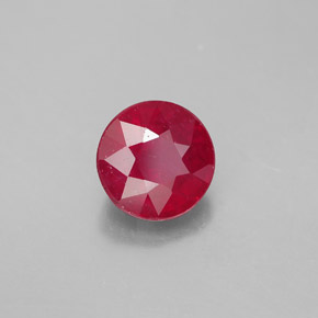 Rubis rouge naturelle coupe roude, 1,97 ct, SI