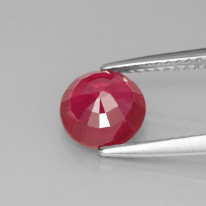 Rubis rouge naturelle coupe roude, 1,74 ct, SI