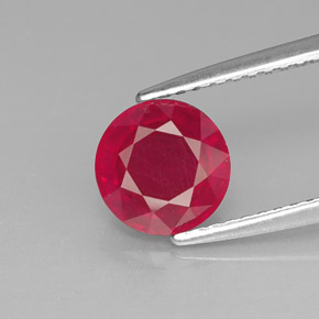 Rubis rouge naturelle coupe roude, 1,91 ct, SI
