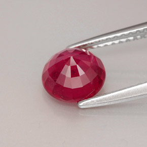 Rubis rouge naturelle coupe roude, 1,91 ct, VS-SI