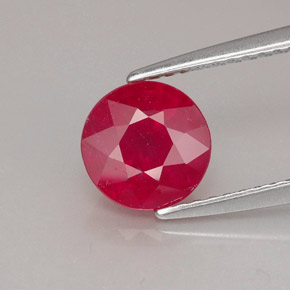 Rubis rouge naturelle coupe roude, 1,93 ct, SI