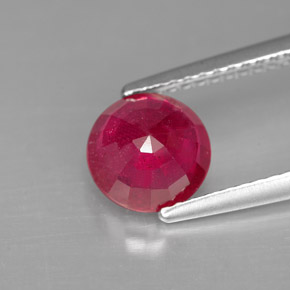 Rubis rouge naturelle coupe roude, 1,89 ct, SI