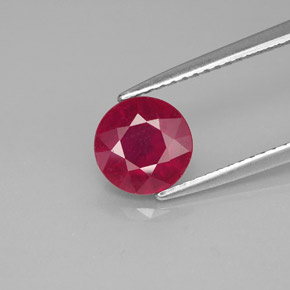 Rubis rouge naturelle coupe roude, 1,95 ct, SI