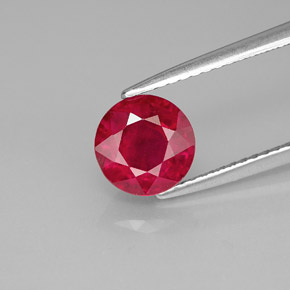 Rubis rouge naturelle coupe roude, 1,79 ct, SI-I1
