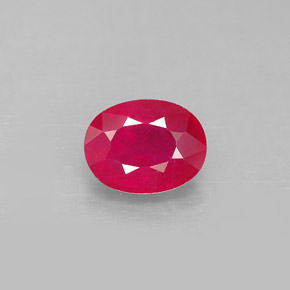 Rubis rouge naturelle coupe ovale, 2,24 ct, SI