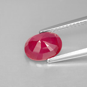 Rubis rouge naturelle coupe ovale, 2,24 ct, SI