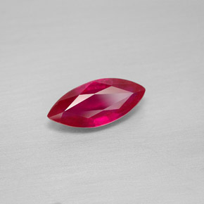 Rubis rouge naturelle marquise, 1,97 ct, VS-SI