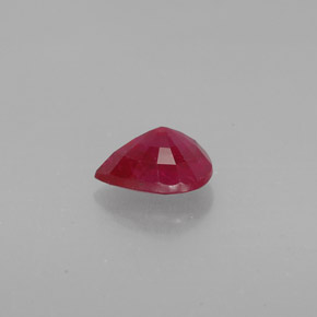 Rubis rouge naturelle en forme de poire, 1,58 ct, VS-SI