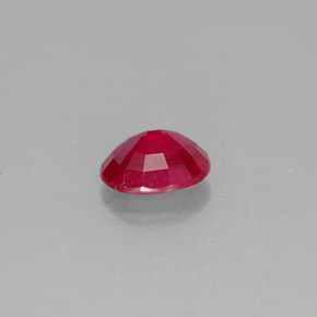 Rubis rouge naturelle coupe ovale, 1,67 ct, SI