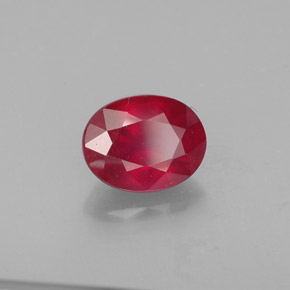 Rubis rouge naturelle coupe ovale, 1,70 ct, SI