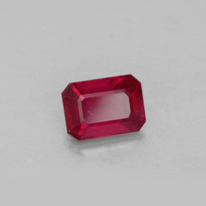 Rubis rouge naturelle taille émeraude, 1,40 ct, SI