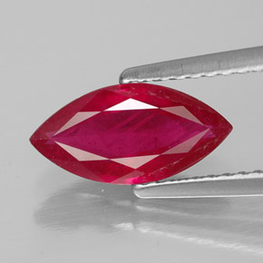 Rubis rouge naturelle marquise, 1,56 ct, SI