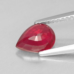 Rubis rouge naturelle en forme de poire, 1,36 ct, SI
