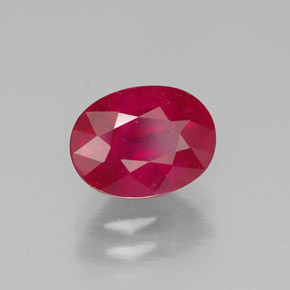 Rubis rouge naturelle coupe ovale, 1,88 ct, SI
