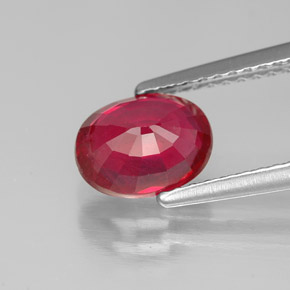 Rubis rouge naturelle coupe ovale, 1,73 ct, SI