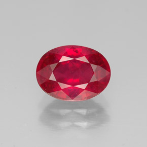 Rubis rouge naturelle coupe ovale, 1,80 ct, SI