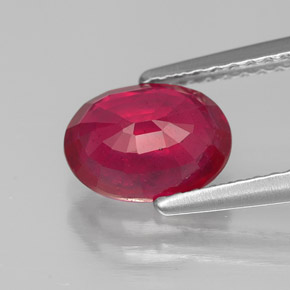 Rubis rouge naturelle coupe ovale, 1,79 ct, SI