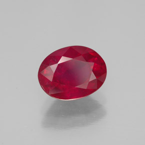 Rubis rouge naturelle coupe ovale, 1,71 ct, SI