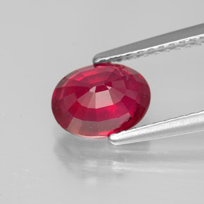 Rubis rouge naturelle coupe ovale, 1,86 ct, SI