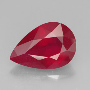 Rubis rouge naturelle en forme de poire, 3,68 ct, SI