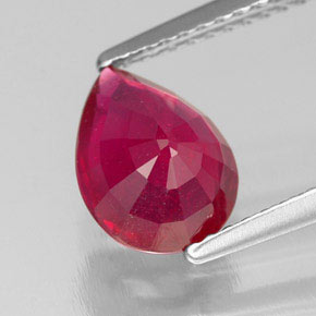 Rubis rouge naturelle en forme de poire, 2,14 ct, SI