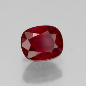 Rubis rouge naturelle coupe coussin, 1,49 ct, SI