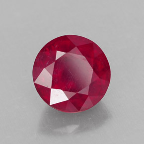 Rubis rouge naturelle coupe roude, 2,82 ct, SI