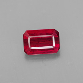Rubis rouge naturelle taille émeraude, 1,18 ct, SI